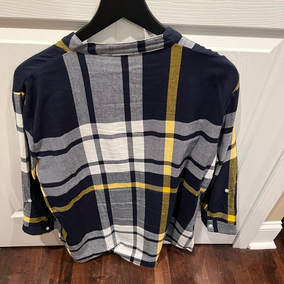 UGapparel Tops - Women’s Michigan Top